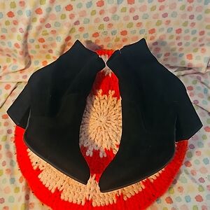 EUC Michael Shannon booties